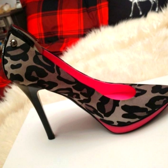 Hight heels pump Leopard Guess - Picture 5 of 6